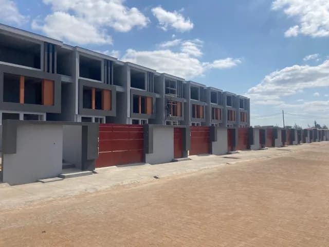 Moradia T5, Costa do Sol - Maputo Cidade
